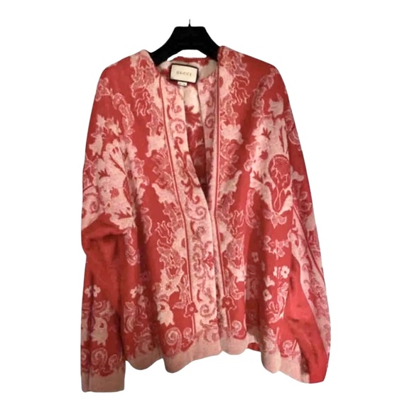 GUCCI Kimono jacket with central button.Floral fantasy. Fashion show 2019 - Picture 2 of 14